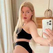 Фото проститутки Вика №2 в городе Астрахань