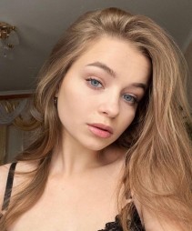 Фото проститутки Юля №4 в городе Астрахань