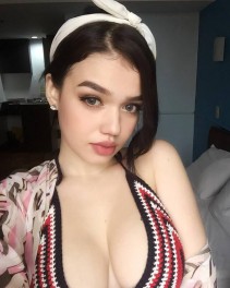 Фото проститутки Вика №4 в городе Астрахань