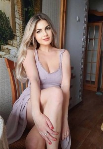 Фото проститутки Вика №4 в городе Астрахань